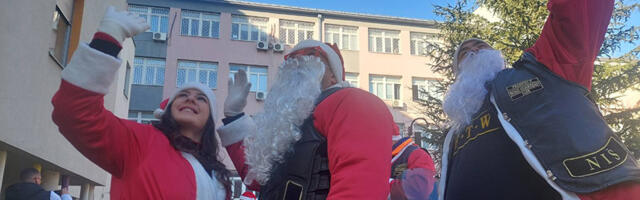 „Мoto mrazevi“ i ove godine posetili decu koja se leče u UKC Niš
