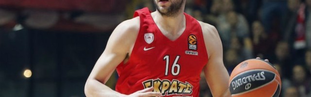 Oli krenuo anemično, pa rešio da igra košarku protiv Albe