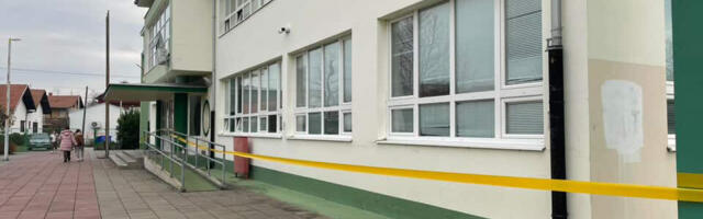 Žuta traka oko Srednje škole u Lapovu: Roditelji strahuju, direktorka tvrdi „boravak đaka bezbedan“