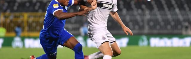 Bundesligaš se oglasio zbog Jovana Miloševića, glavno pitanje crno-belih: Hoće li ostati u Partizanu?