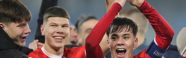 Dva srpska fudbalera najmlađi kapiteni u Evropi