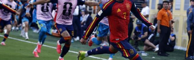 ŠPANIJA JE NOVI OSVAJAČ MUNDIJALA! Feran Tores za spajanje svetske i evropske krune (Video/Foto)
