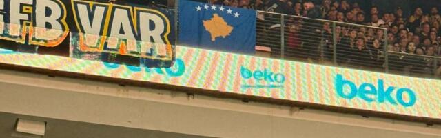 SRAMNA DEŠAVANJA U ISTANBULU! Turski navijači razvili zastavu lažne države na meču sa Partizanom!