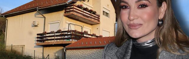 VELIKA KUĆA NA 2 SPRATA SA PRELEPIM TERASAMA OPASANA ZIDINAMA: Ovo je porodična kuća Jelene Tomašević u Kragujevcu, evo šta kažu komšije o pevačici