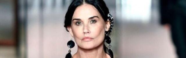 Demi Mur srećno zaljubljena: Tri braka, pa novi partner FOTO)