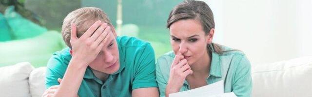 AKO STE ZADUŽENI U EVRIMA, EVO ŠTA VAS ČEKA VEĆ U JUNU! Ovo je detaljna računica