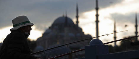 Erdogan i Orban najavili uvođenje policijskog sata