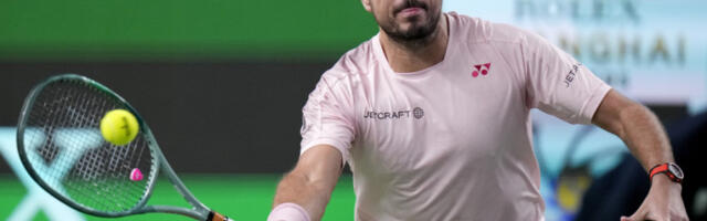 ZAR ON JOŠ IGRA TENIS? Poznati veteran lagano počistio Srbina