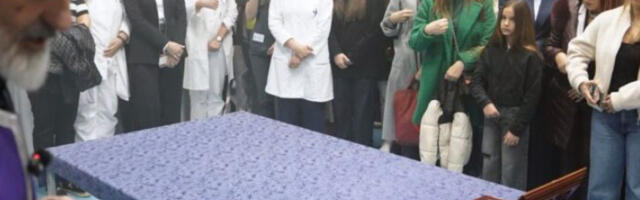 Свете мошти Светог Нектарија у Институту за ментално здравље