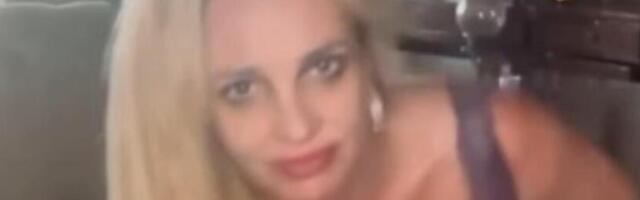 LJUDI SE KRSTE KAD VIDE SA KOLIKO GODINA JE PLAVUŠA IZGUBILA NEVINOST: Dala intimu na izvolte, džaba su drugi krili