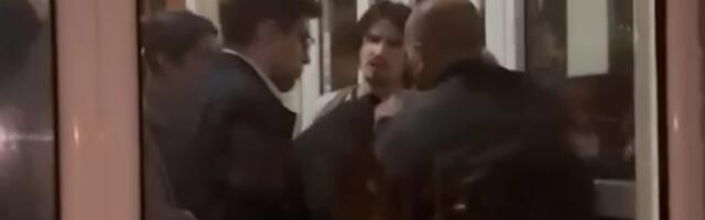 Неакадемско понашање, барикаде, увреде и претње