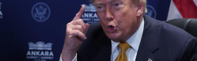 „Завршено је примирје с Техераном”: Трамп упоредио Иран са канцером
