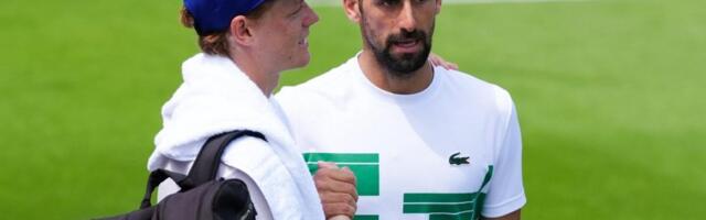 NOVAK ĐOKOVIĆ DANAS JURI PLASMAN U FINALE VIMBLDONA! Sve je spremno za spektakl u Londonu, Siner izlazi na crtu Srbinu - evo gde možete da gledate ovaj meč!