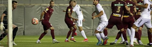 Pazar nastavio po starom – Poraz plavih na otvaranju sezone