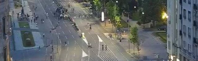 DEVETI DAN PROTESTA PROTEKAO MIRNO! Najmanji broj ljudi do sad!