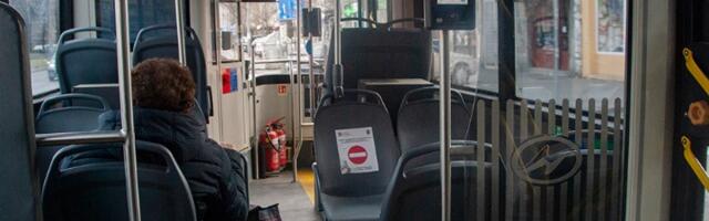 Autobus propao kroz rupu u Malom Mokrom Lugu
