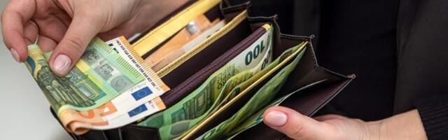 Veća potražnja za evrima: SRBIJA JE NERVOZNA ZBOG REŽIMA