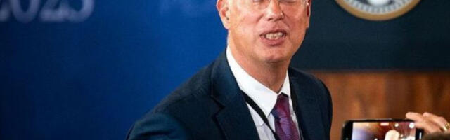 Дмитријев исмејао Кају Калас због цитата из стрипа