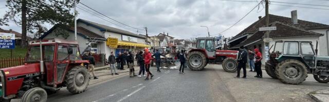 Udruženja poljoprivrednika koja protestuju prekidaju dijalog sa ministrom poljoprivrede
