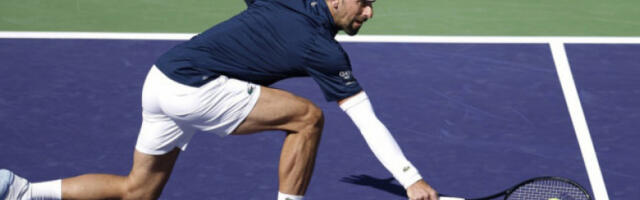 ​Ђоковић и Ковачевић вечерас укрштају рекете