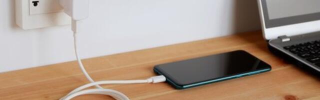 Punite mobilni tokom cele noći? Evo zašto to može da bude opasno za vas