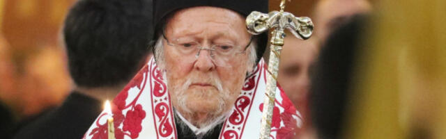 СВР: Патријарх Вартоломеј наставља политику „завaди па владај“ у Православљу