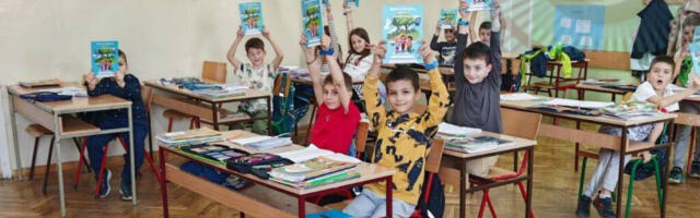 Osnovcima i predškolcima podeljena „Pažljivkova pravila“