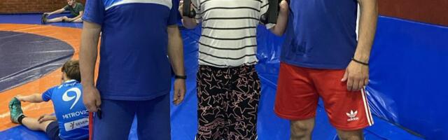 NJIHOVA LJUBAV PREMA RVANJU JAČA JE OD HENDIKEPA: Borba dva dečaka je inspiracija