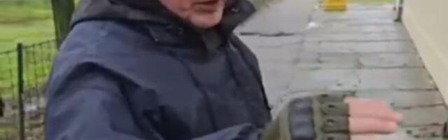 LAŽNI VETERAN SA BOKSEROM NA RUCI! Na drugom biračkom mestu u Negotinu napadnuta novinarka