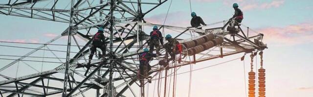 Užas izgorela trafostanica! Hiljade ljudi u Požegi ostalo u mraku evo kada struja stiže