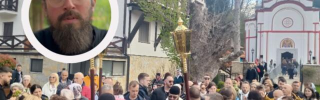 CRKVA U TUMANU SE SRUŠILA, A ČUDO JE TADA SAČUVALO VERNI NAROD OD STRADANJA: Jeromonah Teofil o tradiciji sabranja na praznik Cveti u tumanskom kraju (VIDEO)