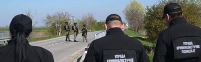 У Костолцу ухапшена четворица због напада на полицију и ометања службених лица