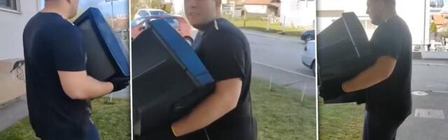 Blokader oteo televizor od dede - jer gleda Informer!?! Strašnije ne može, ovaj video "zapalio" je internet