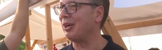 "GRADI SE SAOBRAĆAJNICA KOJA MENJA SVE"! Vučić pred oduševljenim narodom u Vladimirovcu objavio ISTORIJSKU VEST! NA OVO SE ČEKALO 14 GODINA