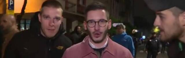 Huligani ometali uključenje novinara N1 sa protesta protiv murala Ratka Mladića i njegova reakcija govori sve