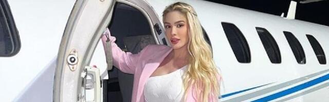 Eksplicitni dekolte žene fudbalera na "Marakani" (FOTO)