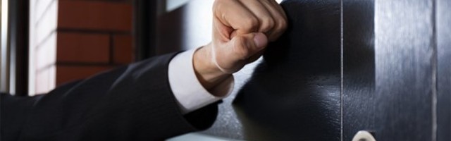 VODIO JE DVOSTRUKI ŽIVOT! Kada se jednog dana vratio kući s posla, DOČEKALO GA JE OVO! Žena je skovala pakleni plan za osvetu....