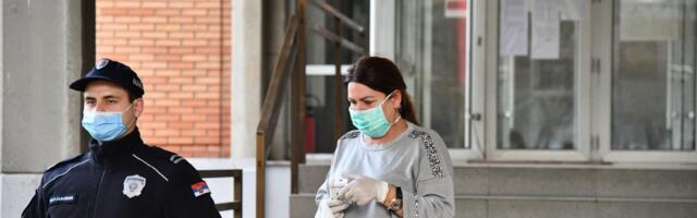 Đanijeva Slađa NE MOŽE DA POKREĆE RUKU, isplivala njena fotografija iz doma sa sve pomagalom (FOTO)