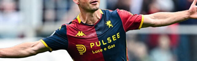 Ђенова савладала Сасуоло 2:1, искључења на обе стране