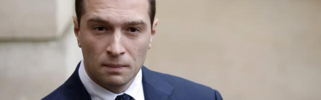 Бура у Француској због везе десничарског лидера и италијанске принцезе