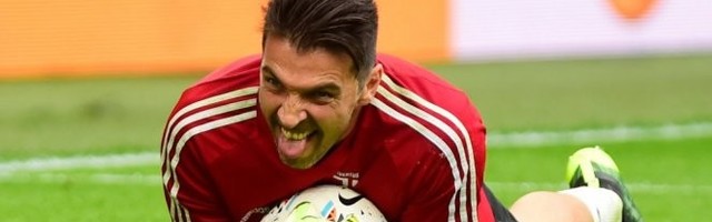 ZVEZDA JE ZVALA LEGENDARNOG BUFONA!  MENADŽER SVE POTVRDIO!  Evo žašto nije došlo do realizacije!
