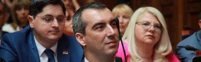 SNS nema stabilnu većinu, pogurao ih SPS