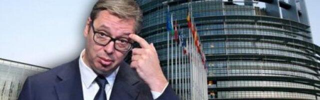 TAJKUNSKO LUDILO SE NASTAVLJA! Što gore za Srbiju, to bolje za njih - likuju jer Vučića svi pritiskaju zbog nezavisne i slobodarske politike koju vodi! (FOTO)