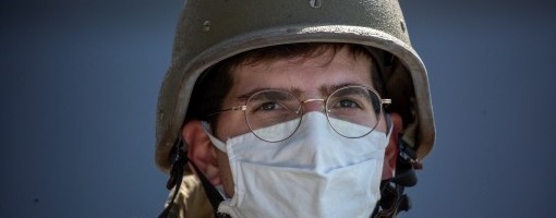 Izrael: Vojska pomaže bolnicama punim obolelih od kovida-19