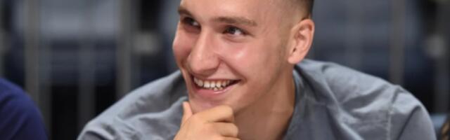 "NIJE MI NORMALNO ŠTO MI DEVOJKE PRILAZE" Bogdan Bogdanović o emotivnom životu: "Ne treba juriti za ljubvlju"