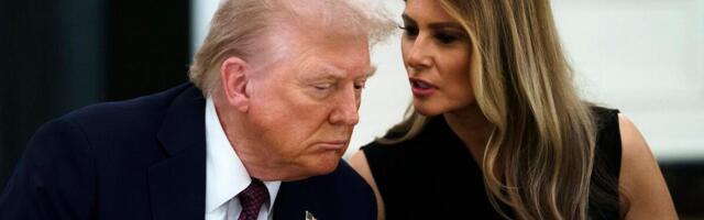 TRAMP VARAO MELANIJU SA 46 GODINA MLAĐOM Prljavi veš predsednika SAD: Naredio ženama da URINIRAJU JEDNA PO DRUGOJ?!