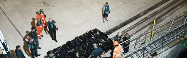 PRVI snimak hapšenja Srba u Španiji: Zapljeno više od tone KOKAINA, oružje i novac na gomili