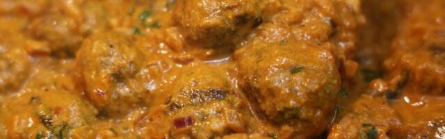 Tako su sočne da im niko ne može odoleti: Ćufte u paradajz sosu specijalitet za prave gurmane, ovo vredi probati