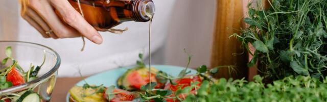 Koliko dugo maslinovo ulje sme da stoji kada ga otvorimo i da li sme termički da se obrađuje?