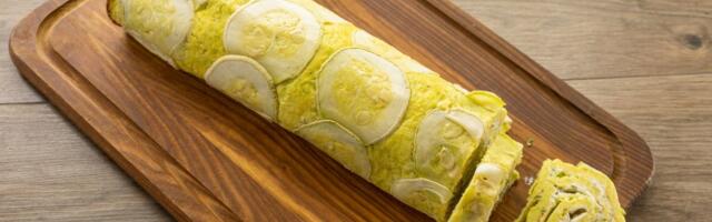 Predlog za LETNJI OBROK: Rolovani omlet sa tikvicama, idealan za vrućine, hladan je još ukusniji